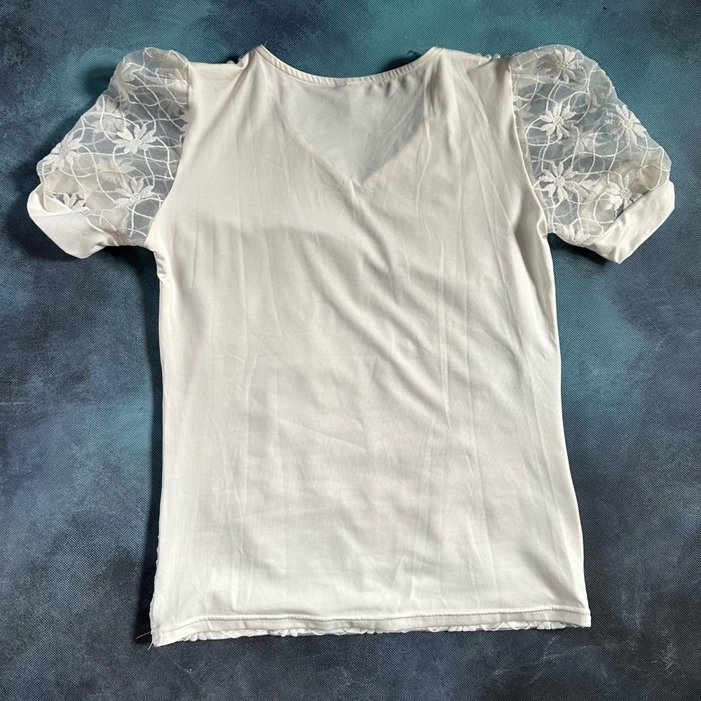 Off white jeweled top - Picture 3 of 3